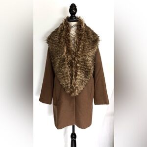 Wool Women's City Car Coat with Removable Faux Fur Collar Brown Size Medium